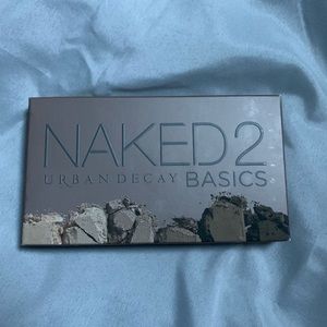 Naked 2 Basics Palette
